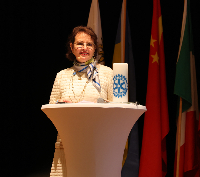 christine buering distriktkonferenz 2025